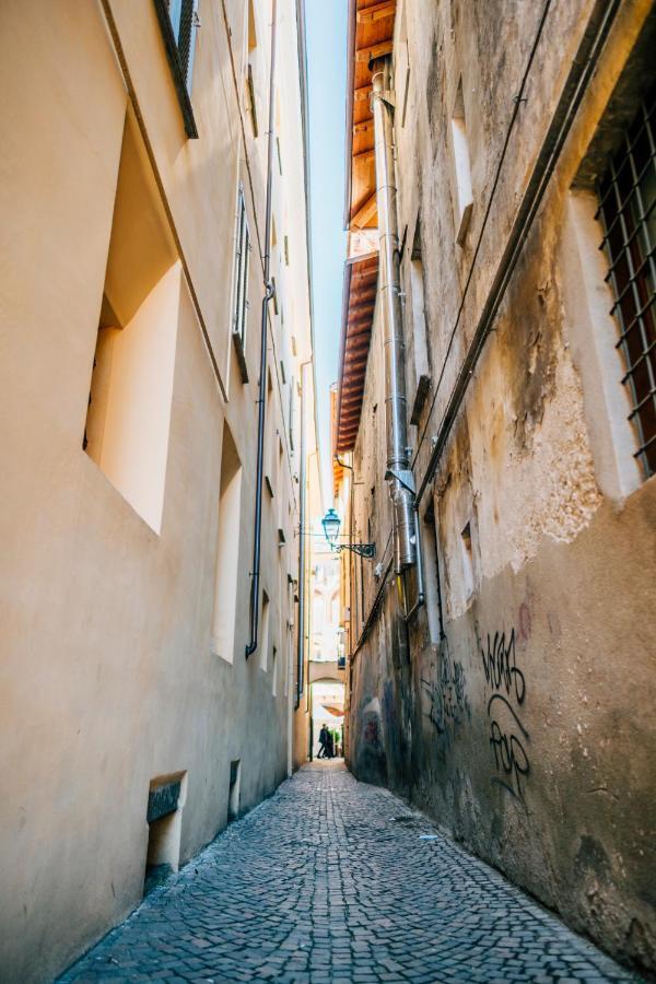 Casa Romeo Appartement Cuneo Buitenkant foto